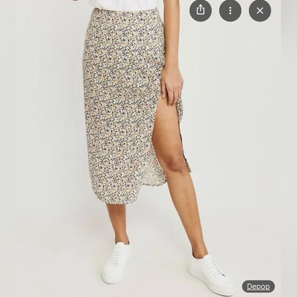 Abercrombie and fitch Women’s Pink Floral Midi Wrap Skirt - Picture 9 of 9